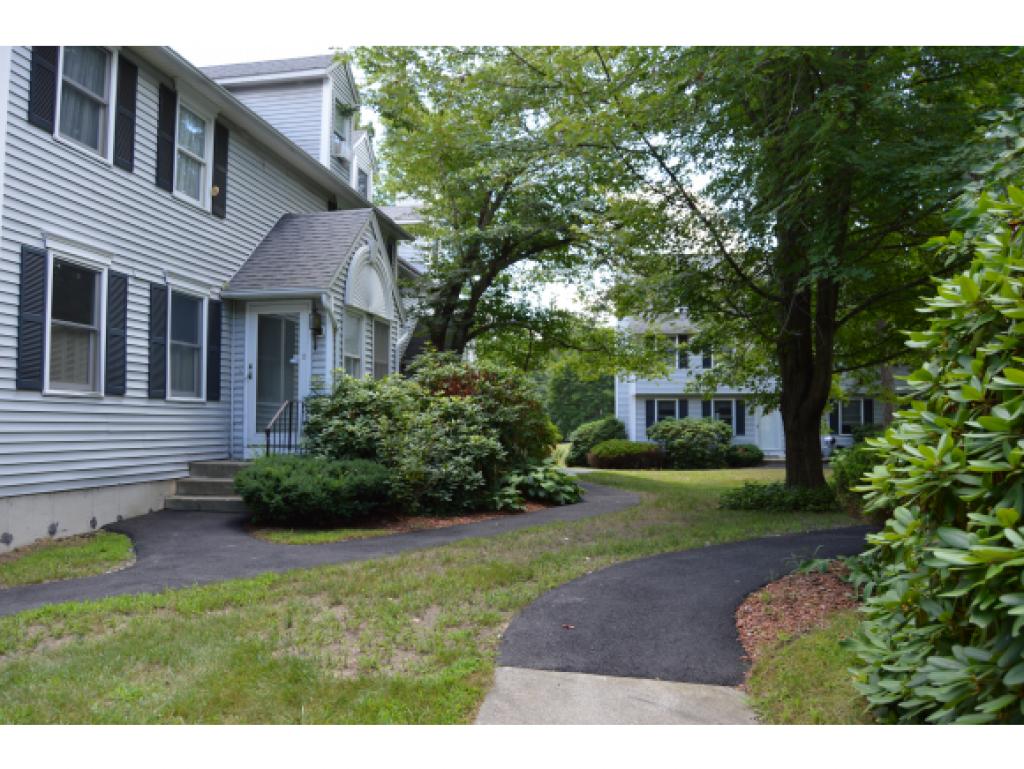 66 Ramsgate, Unit 260 Nashua, NH 03063 - Photo 3 of 13