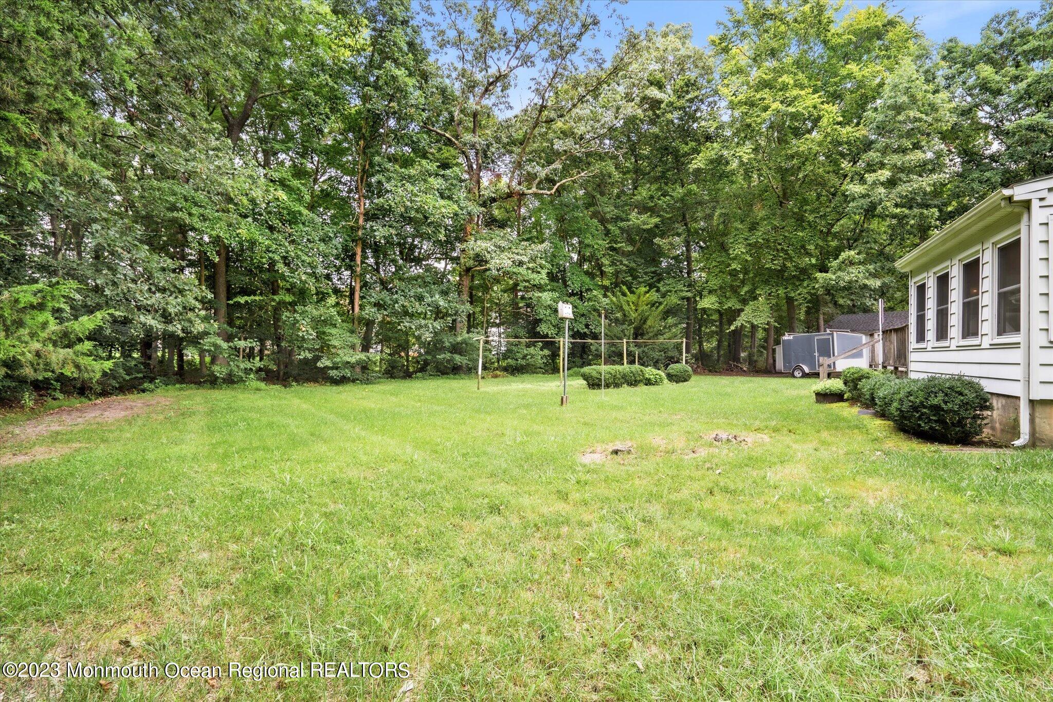 201 West Millstream Road Cream Ridge, NJ 08514 - Photo 30 of 41 29-201_W_Millstream_Rd-29