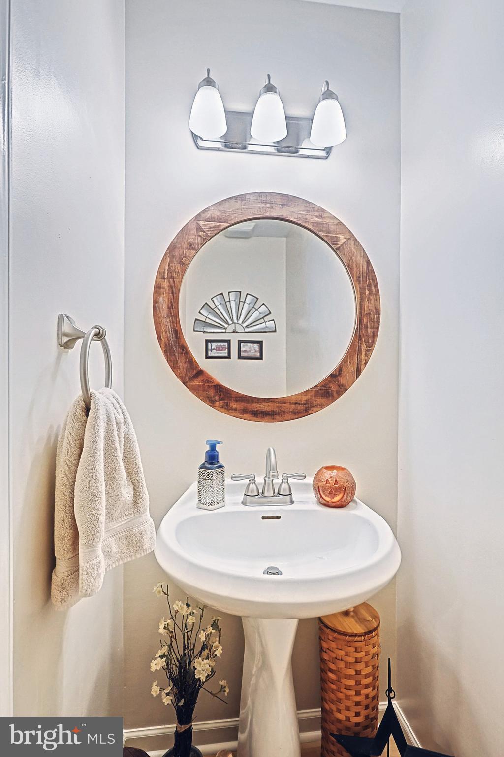3284 Raintree Road York, PA 17404 - Photo 14 of 33 Gallery Image 14
