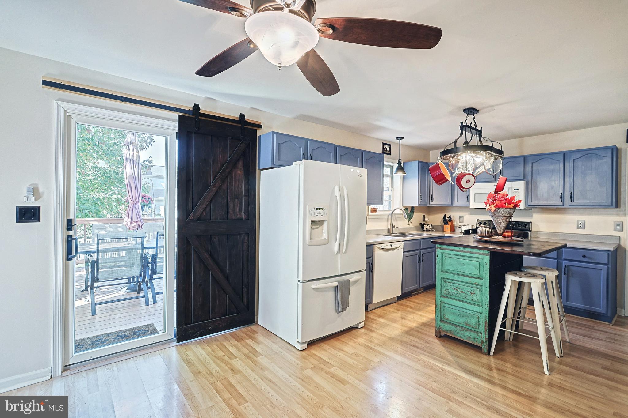 3284 Raintree Road York, PA 17404 - Photo 10 of 33 Gallery Image 10