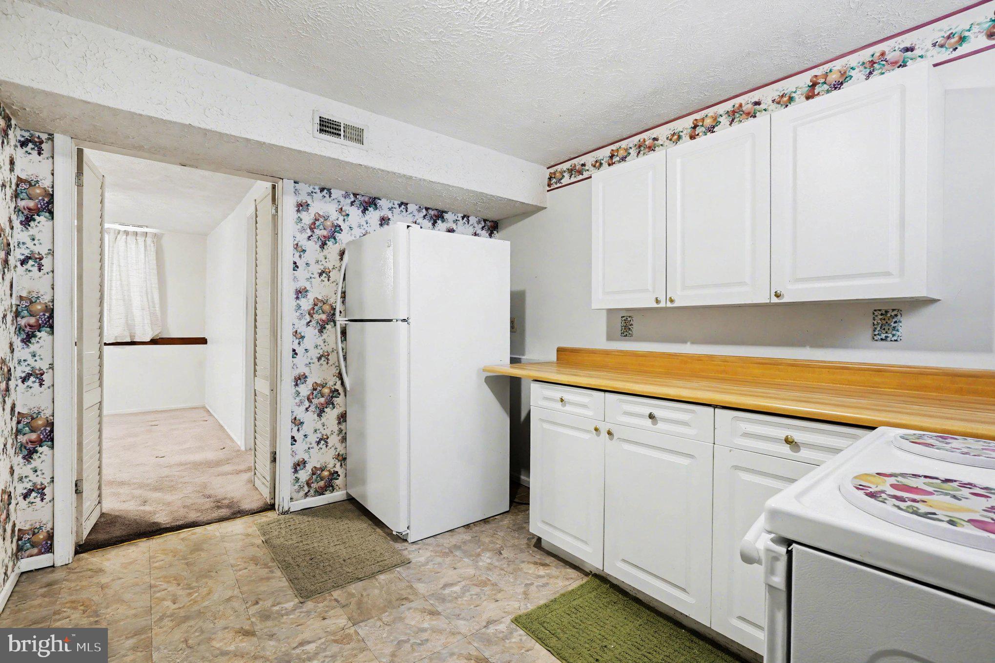 9422 Gunview Road Baltimore, MD 21236 - Photo 33 of 42 Gallery Image 33