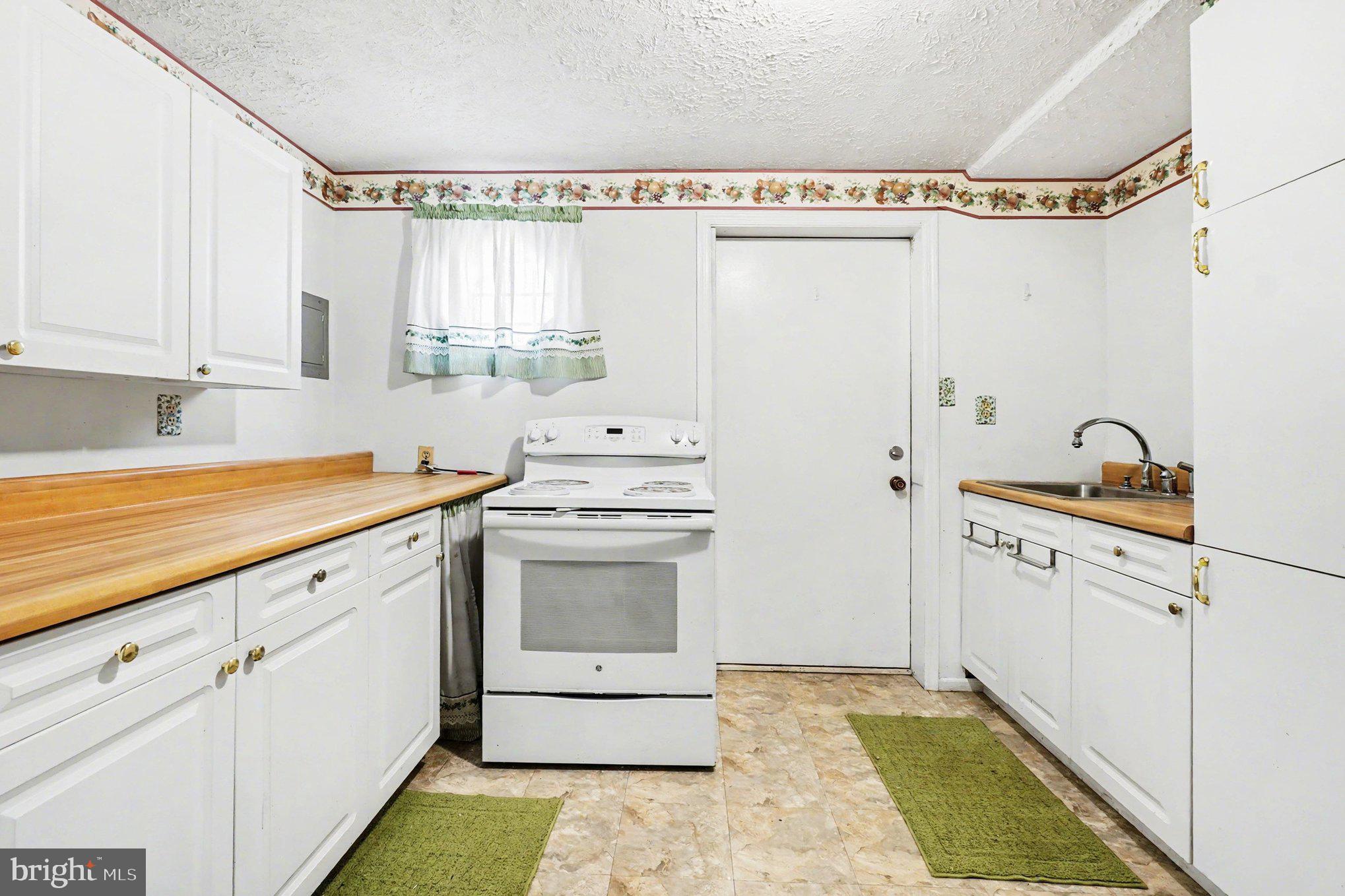 9422 Gunview Road Baltimore, MD 21236 - Photo 35 of 42 Gallery Image 35