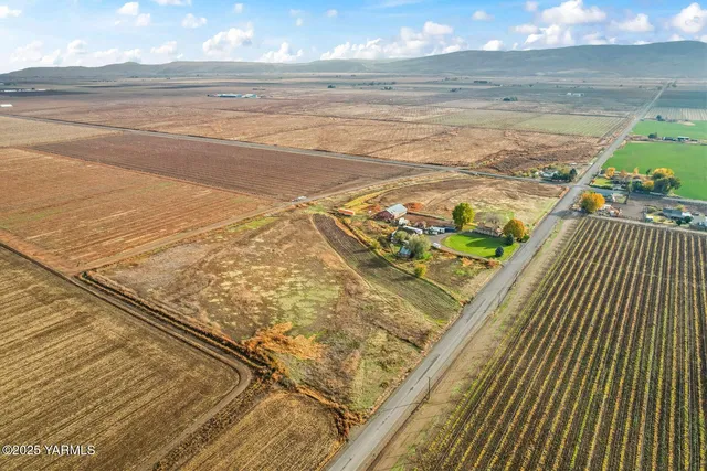 $298,000 | Nka Ashue Road, Toppenish, WA 98948