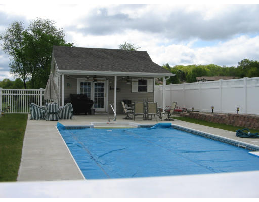 75 Mt Warner Road Hadley, MA 01035 - Photo 10 of 12 Gallery Image 10