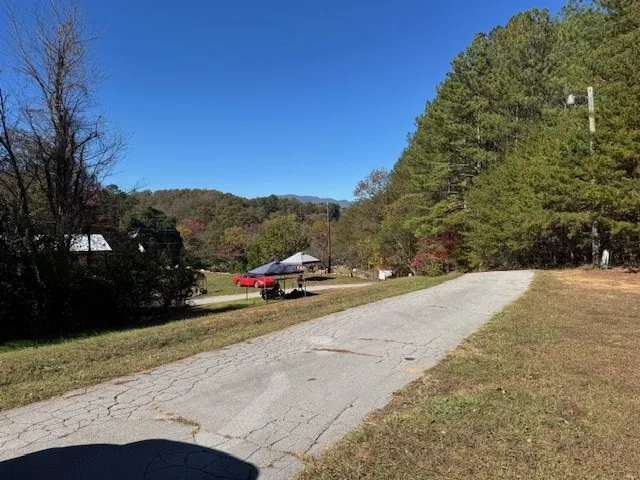 $887,000 | 22 Orange Lane, McCaysville, GA 30555