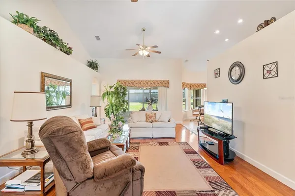 $359,900 | 2025 South Fish Camp Road, Eustis, FL 32726