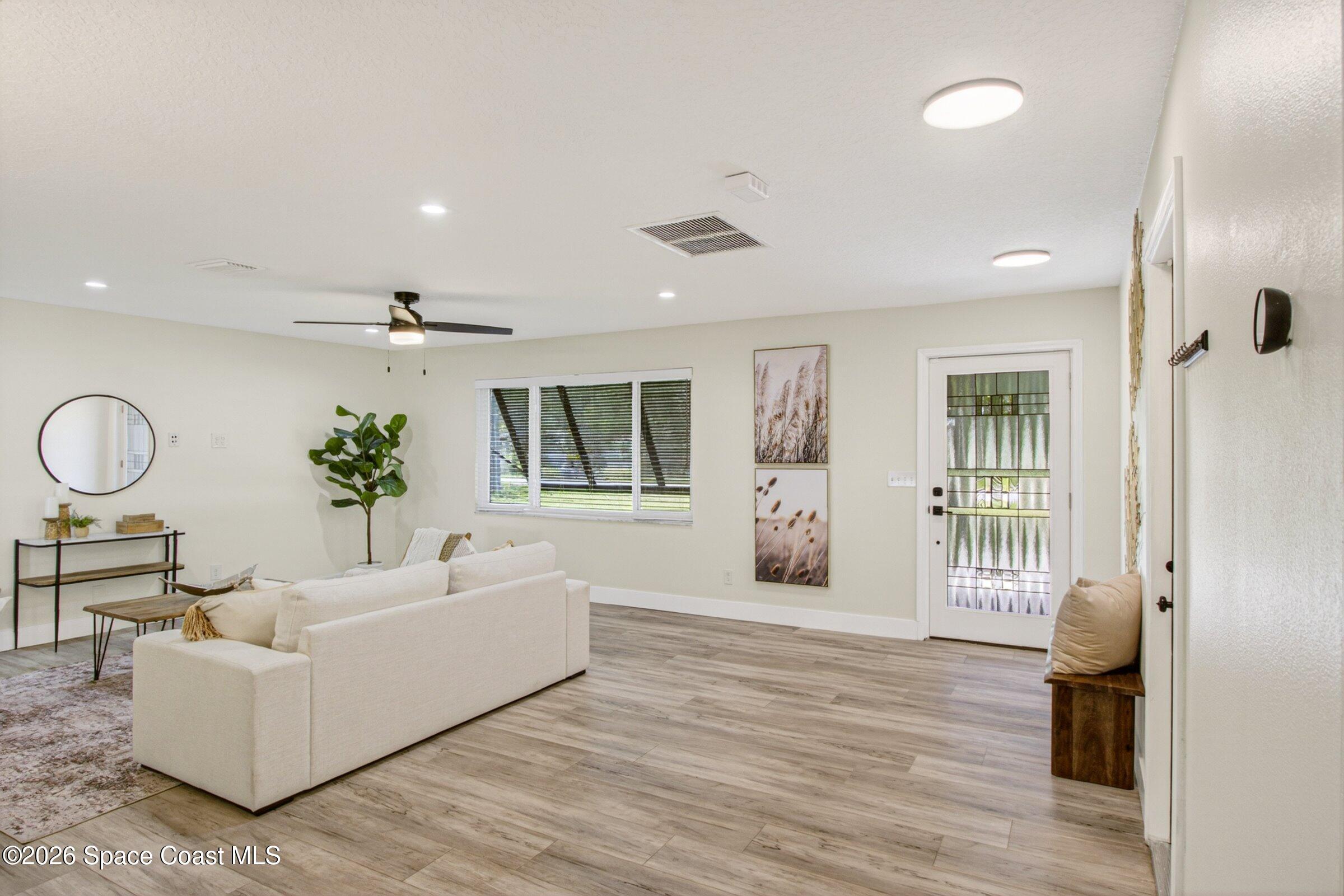3255 Hield Road Melbourne, FL 32904 - Photo 3 of 29 27-3255-Hield-212