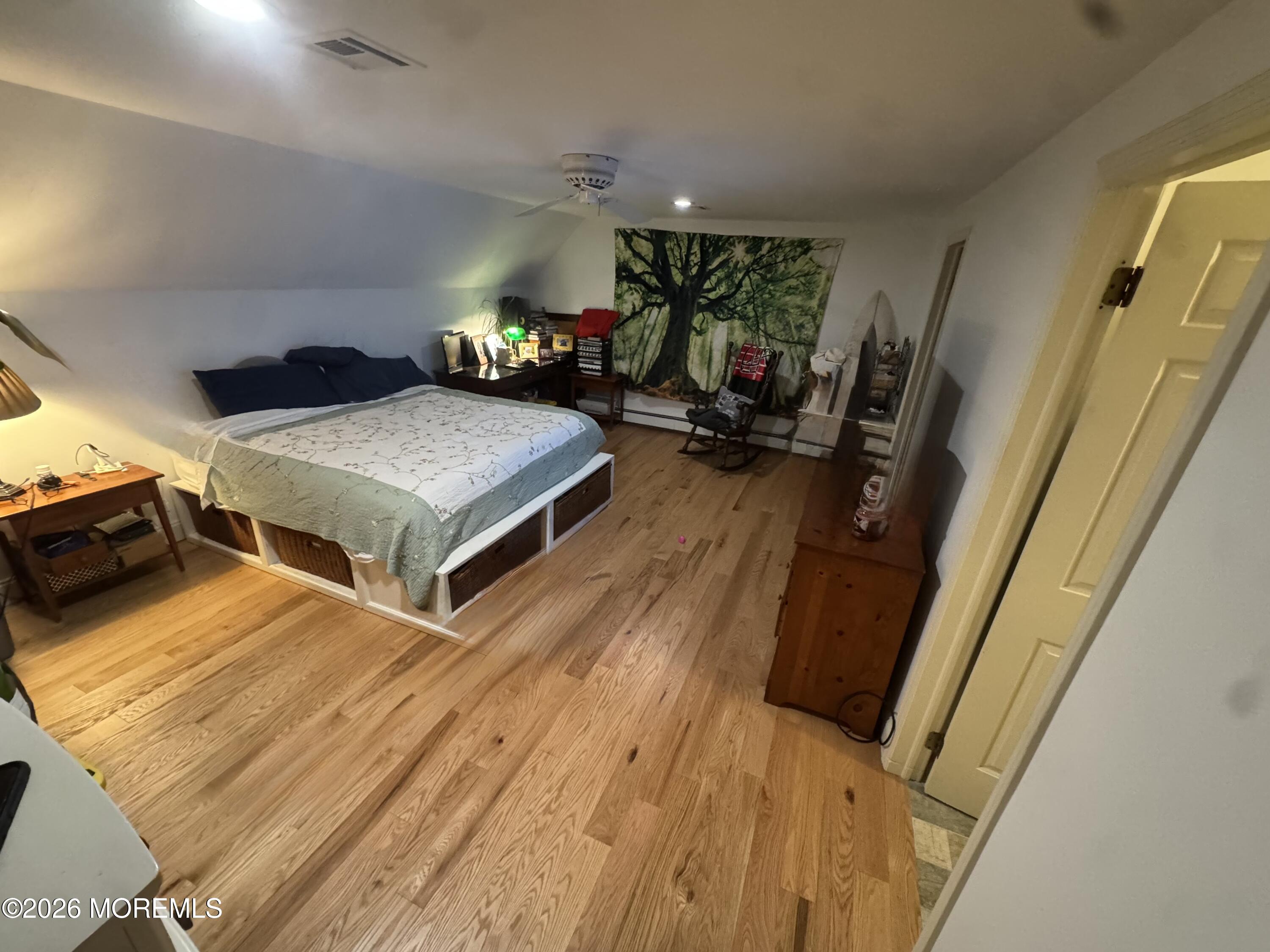 812 Mistletoe Avenue Point Pleasant, NJ 08742 - Photo 12 of 30 Master Bed