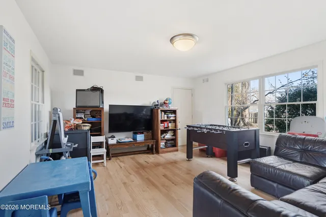 $1,100,000 | 812 Mistletoe Avenue, Point Pleasant, NJ 08742