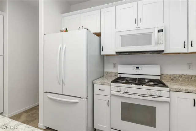 $325,000 | 3155 Quail Song Drive, Laughlin, NV 89029