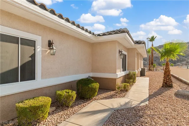 $325,000 | 3155 Quail Song Drive, Laughlin, NV 89029