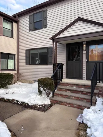 $2,200 | 215 Rose Street, Metuchen, NJ 08840