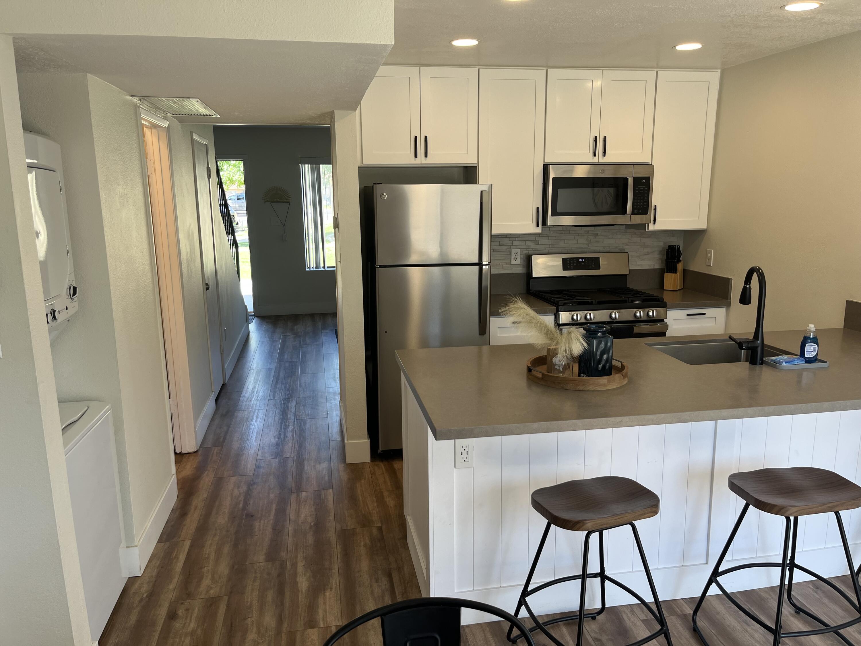 82567 Ave 48, Unit 85 Indio, CA 92201 - Photo 2 of 23 IMG_5409