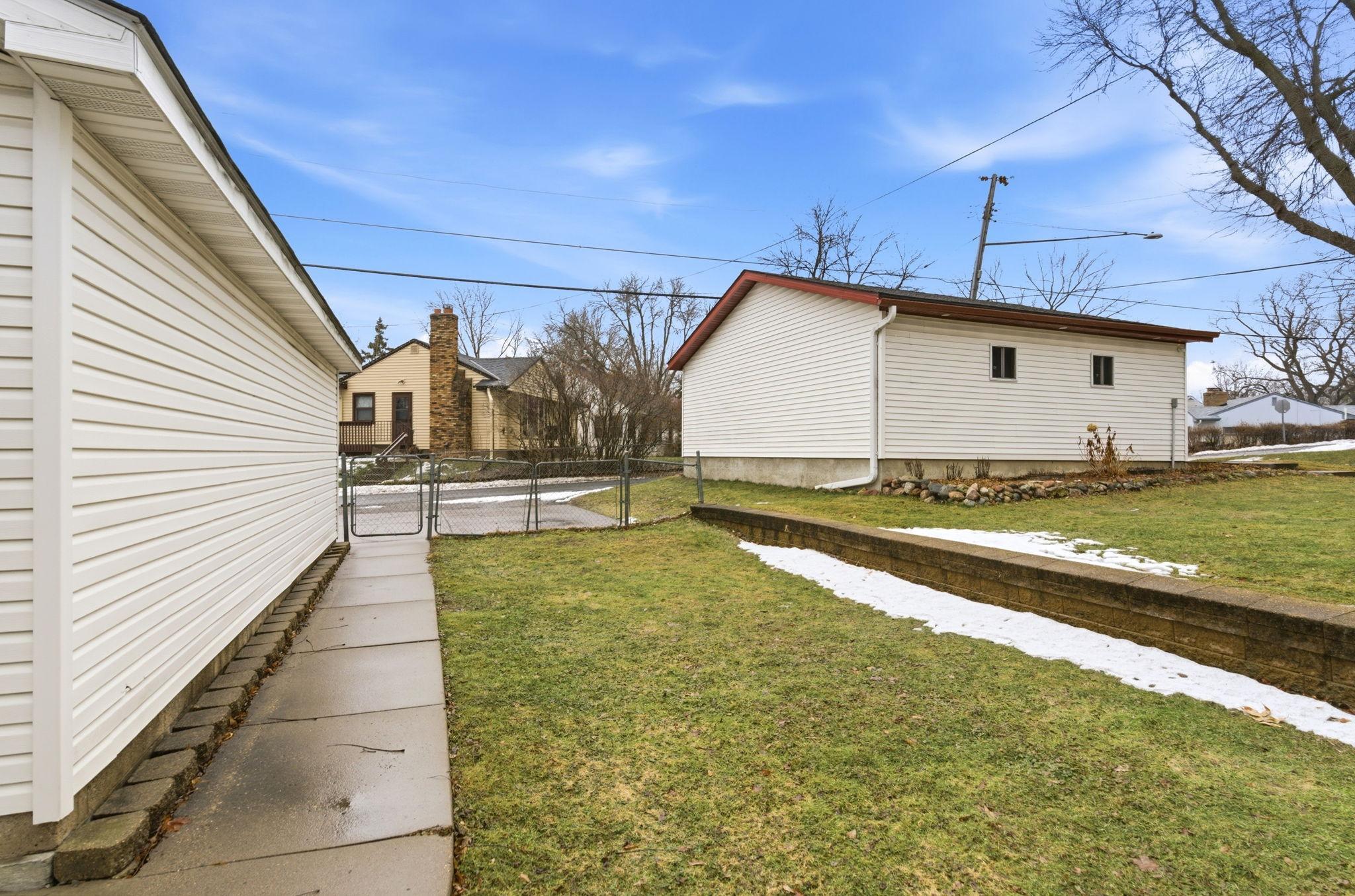 902 Dodd Road West St. Paul, MN 55118 - Photo 29 of 34
