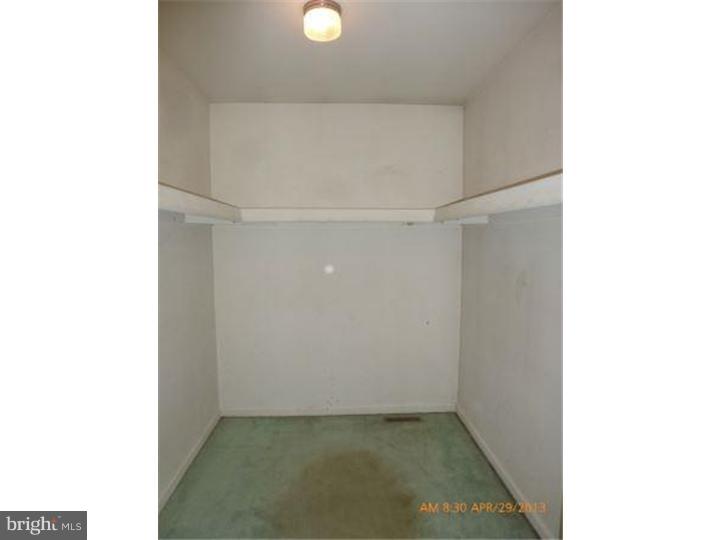 59 Street Road Newtown Square, PA 19073 - Photo 9 of 18 Walk-in Closet