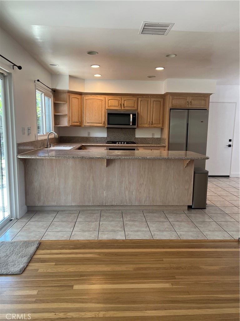 1832 Santa Rena Drive Rancho Palos Verdes, CA 90275 - Photo 3 of 5