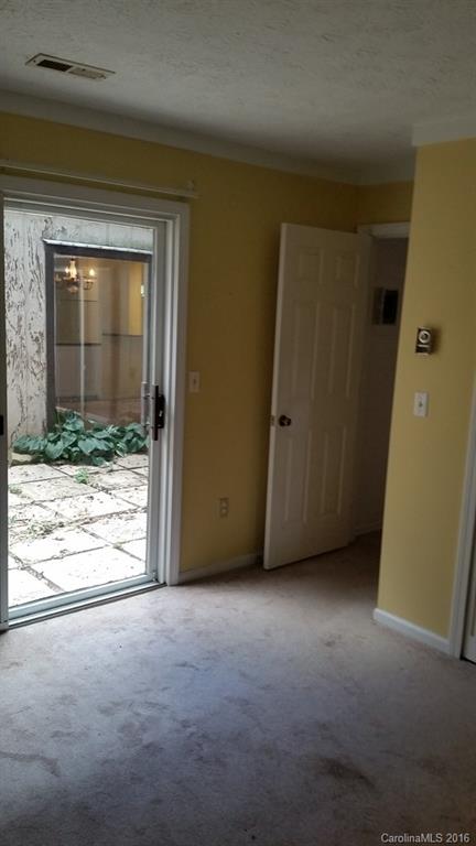 605 Hebron Road, Unit 1 Hendersonville, NC 28739 - Photo 9 of 9 Gallery Image 9