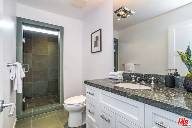 $3,349,000 | 3001 Grand Canal, Venice, CA 90291