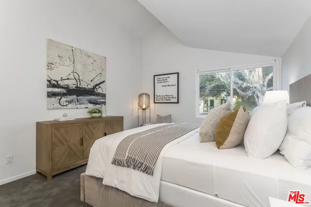 $3,349,000 | 3001 Grand Canal, Venice, CA 90291