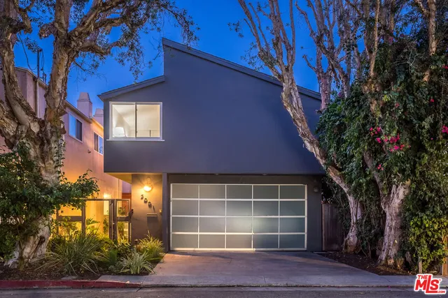 $3,349,000 | 3001 Grand Canal, Venice, CA 90291