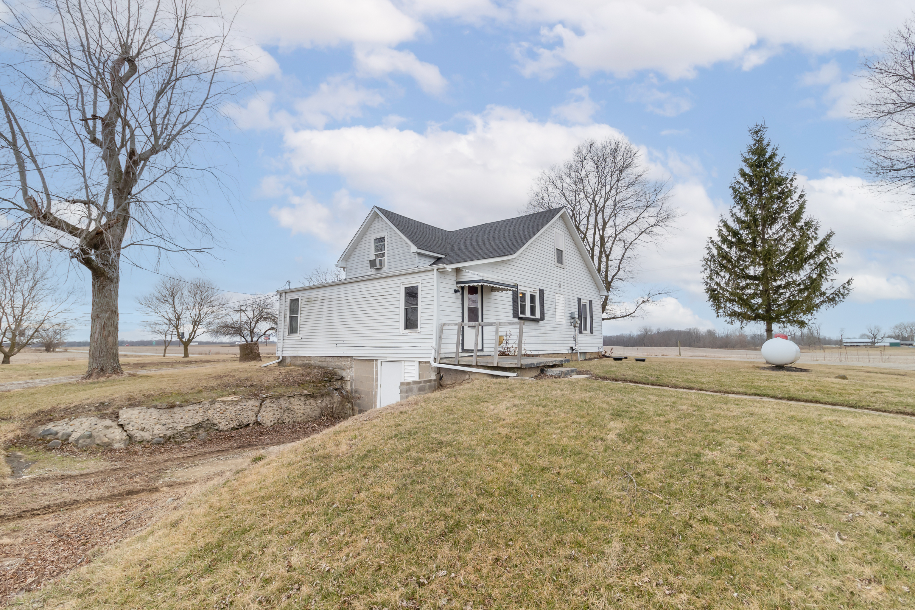 5602 South Grant City Road Shirley, IN 47384 - Photo 3 of 36