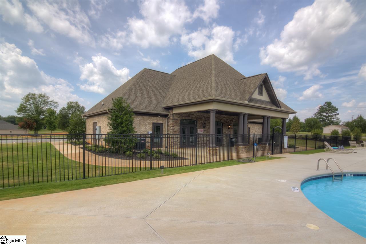 4 Ione Circle Williamston, SC 29697 - Photo 3 of 5