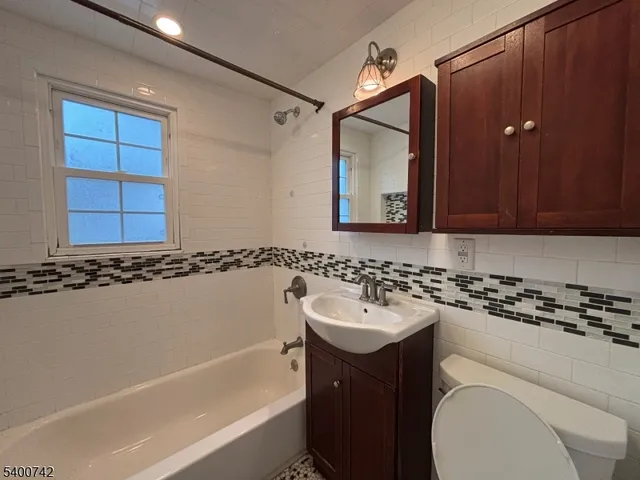 $3,499 | 1103 Stone Street, Rahway, NJ 07065