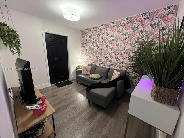 $2,349 | 3102 Southwest 10th Street, Unit 3104A, Miami, FL 33135