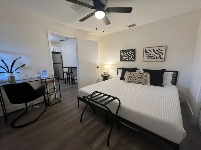 $2,349 | 3102 Southwest 10th Street, Unit 3104A, Miami, FL 33135