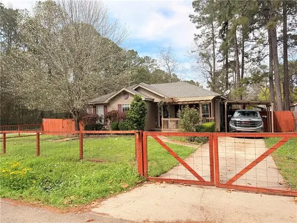$1,800 | 1637 Franklin Street, Mandeville, LA 70448