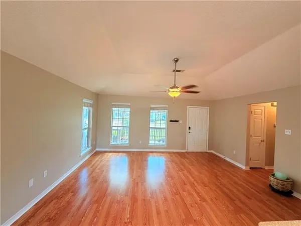 $1,800 | 1637 Franklin Street, Mandeville, LA 70448