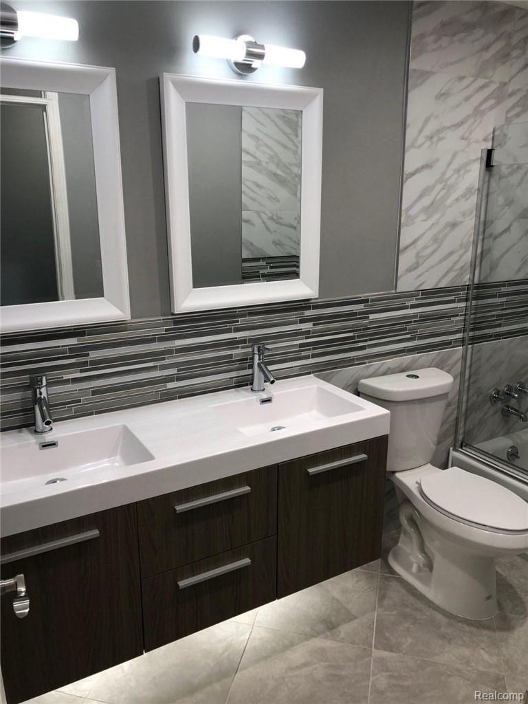 22670 Chestnut Tree Novi, MI 48375 - Photo 16 of 25 343522-14.jpg