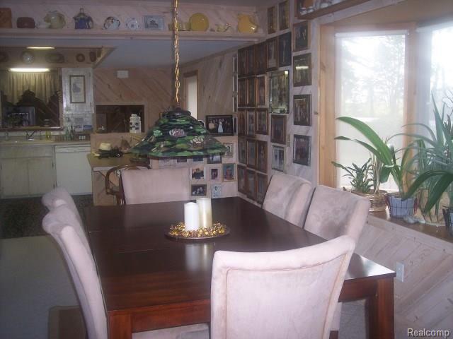 2420 Sanilac Road Caro, MI 48723 - Photo 9 of 37 4 dining.JPG