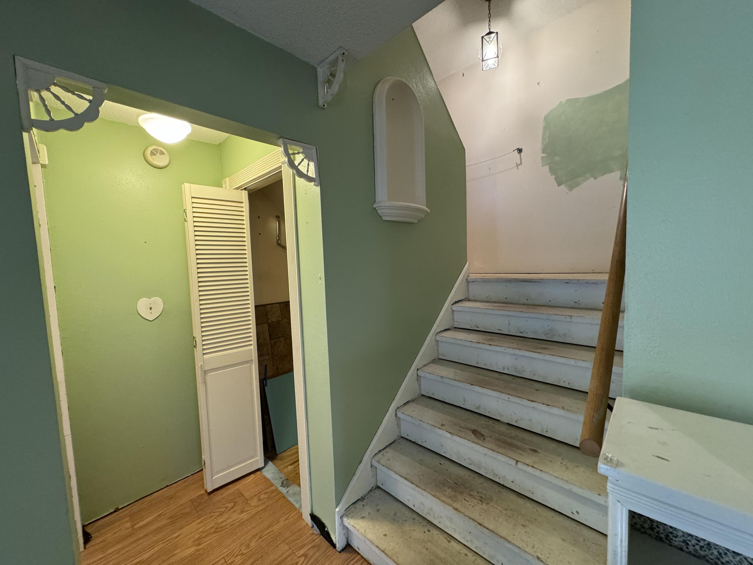 6119 Clear Creek Road Crestview, FL 32539 - Photo 39 of 46 a view of entryway