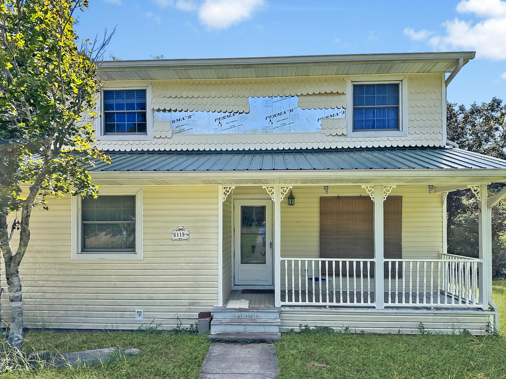 6119 Clear Creek Road Crestview, FL 32539 - Photo 7 of 46 a front view of a house