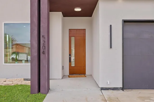 $699,000 | 5204 Gibson Drive, The Colony, TX 75056