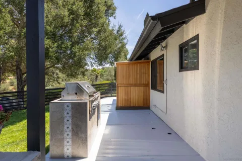 $2,350,000 | 521 Rancho Camino, Fallbrook, CA 92028