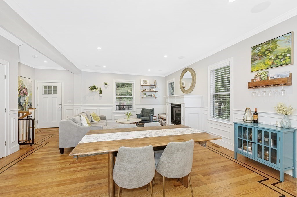 9 Bartlett Crescent, Unit 1 Brookline, MA 02446 - Photo 5 of 31