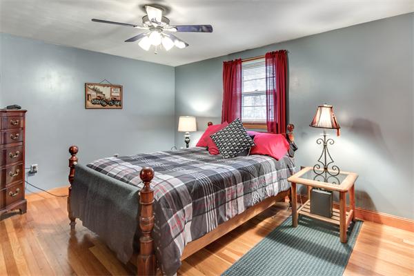 12 Oakland Road North Reading, MA 01864 - Photo 22 of 30 Gallery Image 22