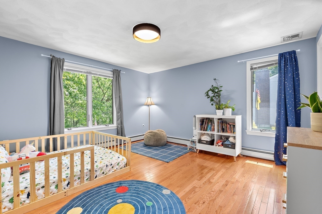 25 Dexter Road Melrose, MA 02176 - Photo 25 of 42
