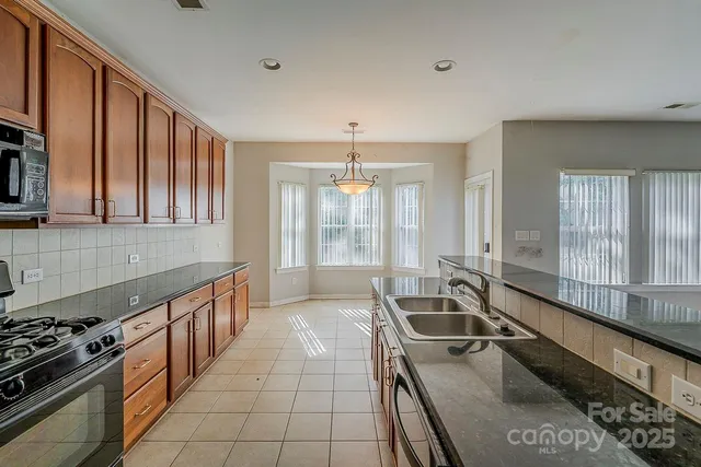 $434,000 | 15131 Callow Forest Drive, Charlotte, NC 28273