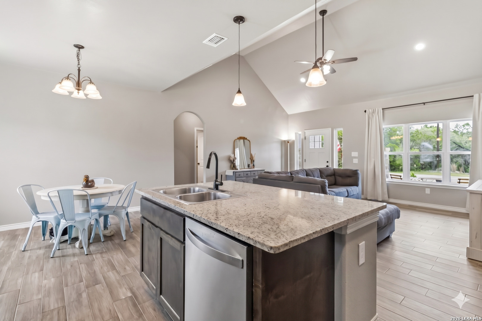 741 High Drive Spring Branch, TX 78070 - Photo 9 of 24