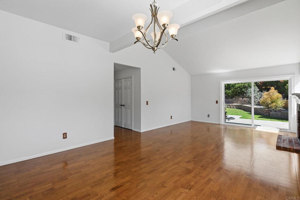 1658 Pleasant Place Encinitas, CA 92024 - Photo 11 of 27