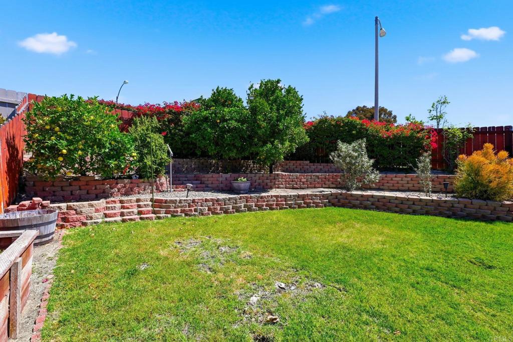 1658 Pleasant Place Encinitas, CA 92024 - Photo 27 of 27