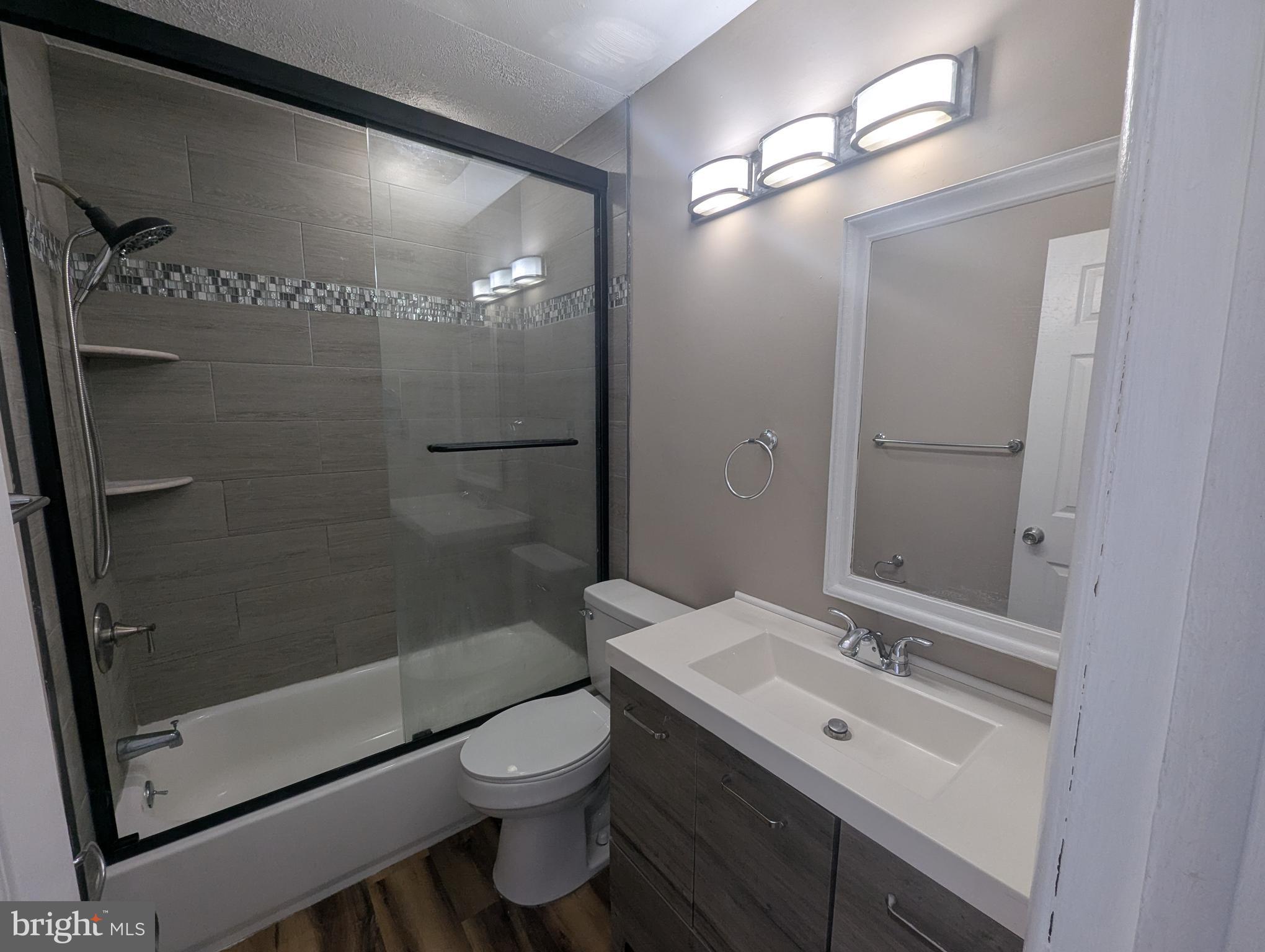 143 Chelsea Circle Clementon, NJ 08021 - Photo 5 of 6