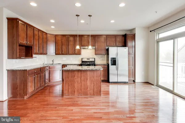 $3,200 | 13411 Deer Highlands Way, Silver Spring, MD 20906