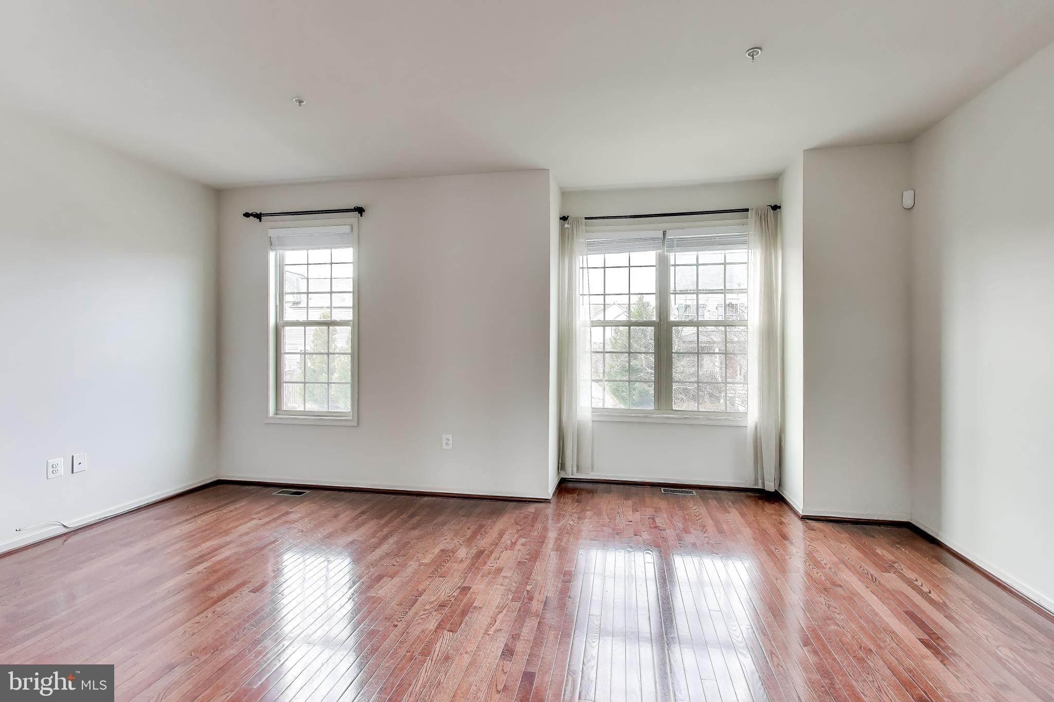 13411 Deer Highlands Way Silver Spring, MD 20906 - Photo 7 of 46