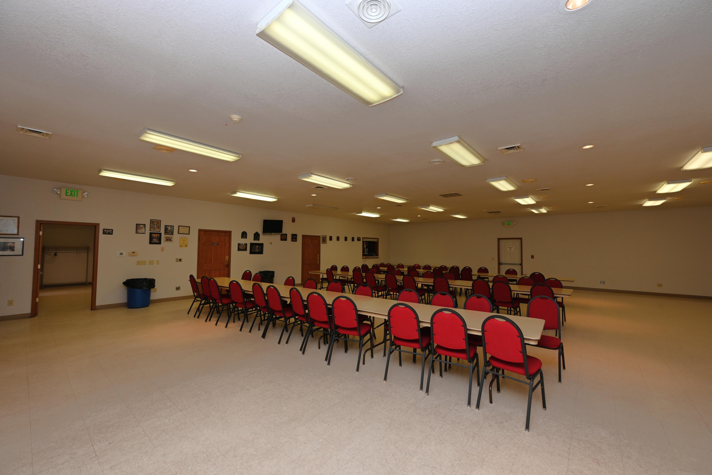 340 East 50 North Winamac, IN 46996 - Photo 16 of 38 a group of people sitting in a room