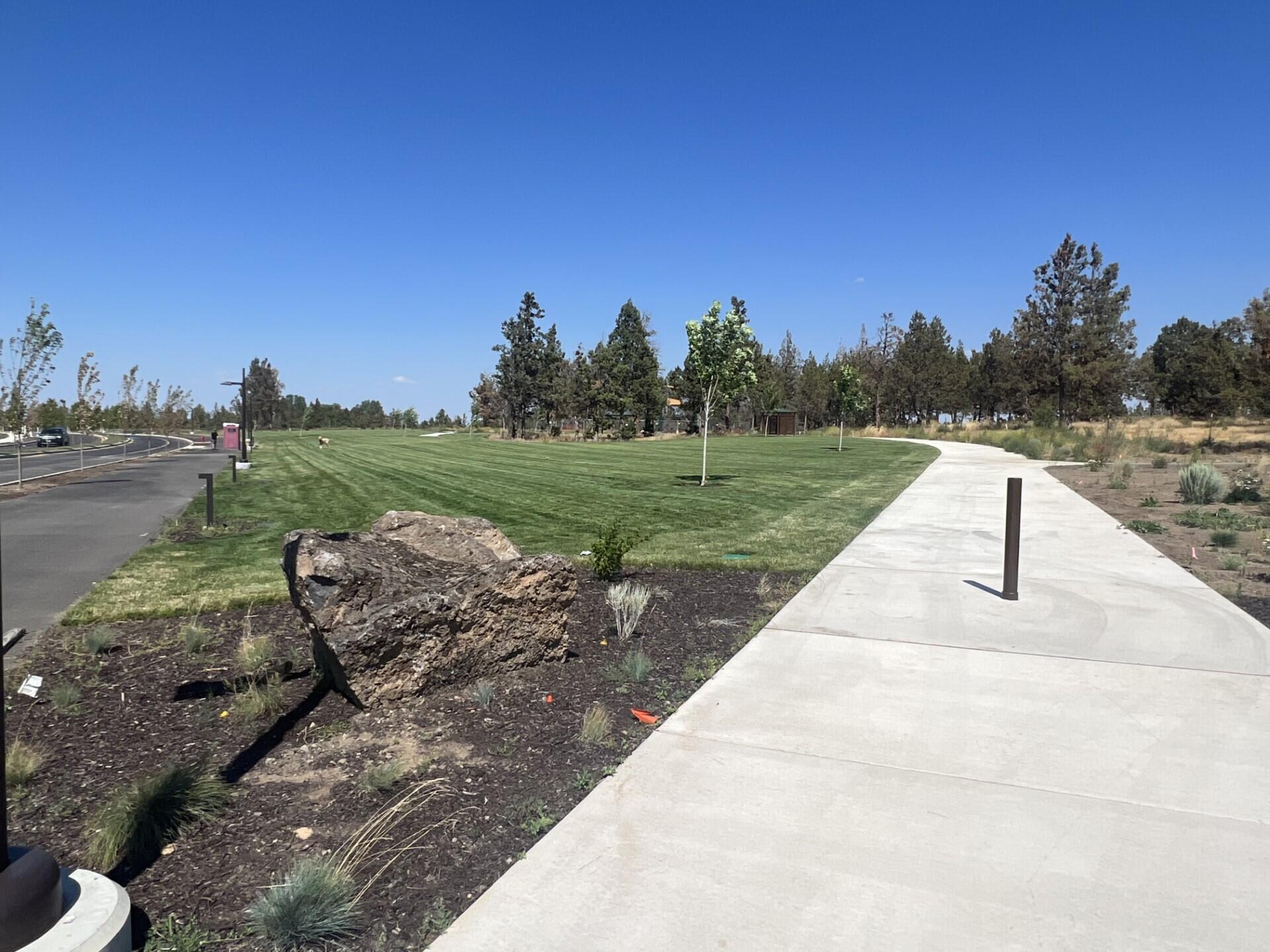 3865 Northeast Eagle Road Bend, OR 97701 - Photo 25 of 27 27 Park 3