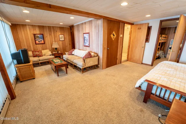 $879,000 | 188 South Shore Road, Lake Pleasant, NY 12108